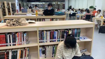 生病、疫情、停考…中年人考一造有多难？